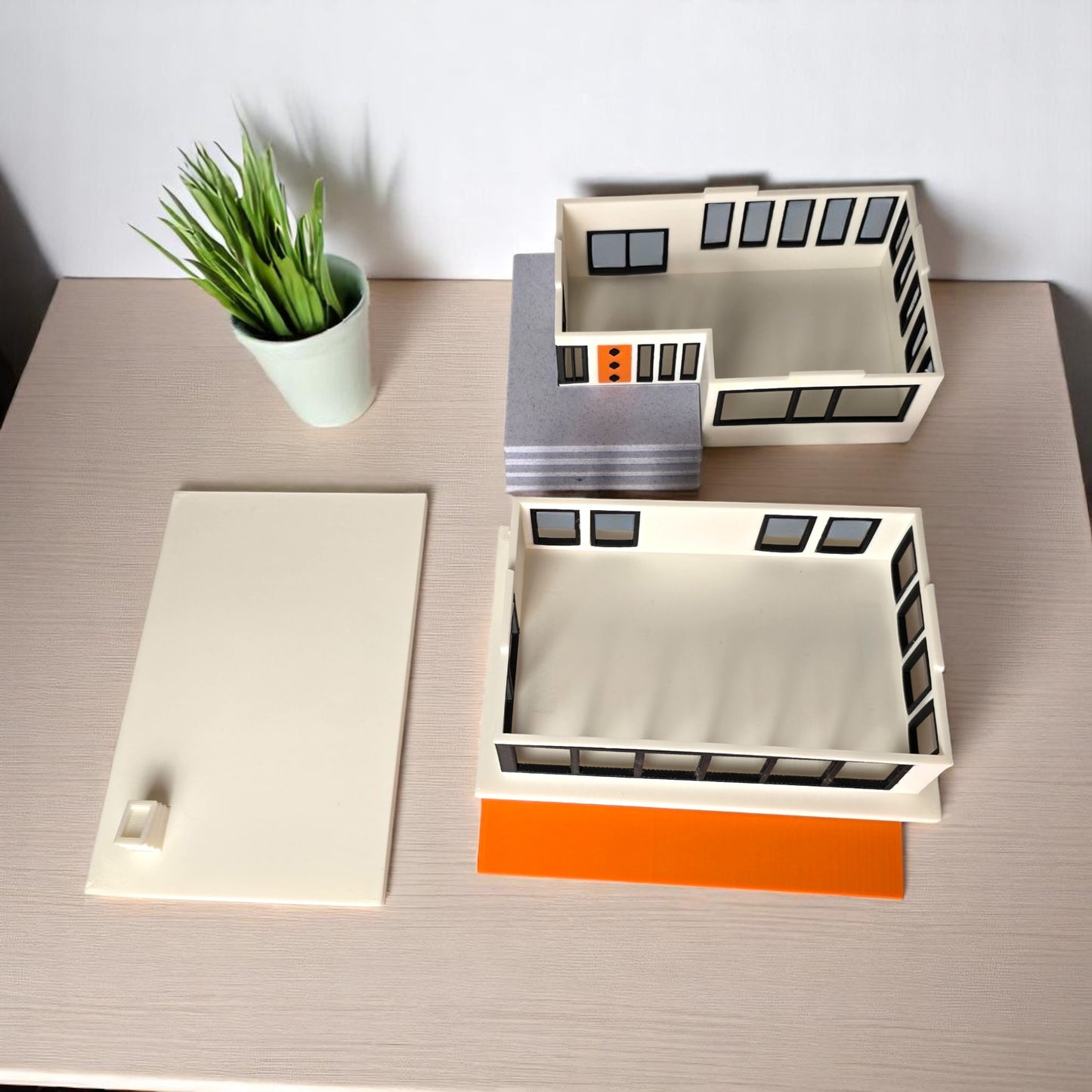 Miniature Mid Century Modern House The Palmetto Pad 1:87 Scale Palm Springs Inspired Model