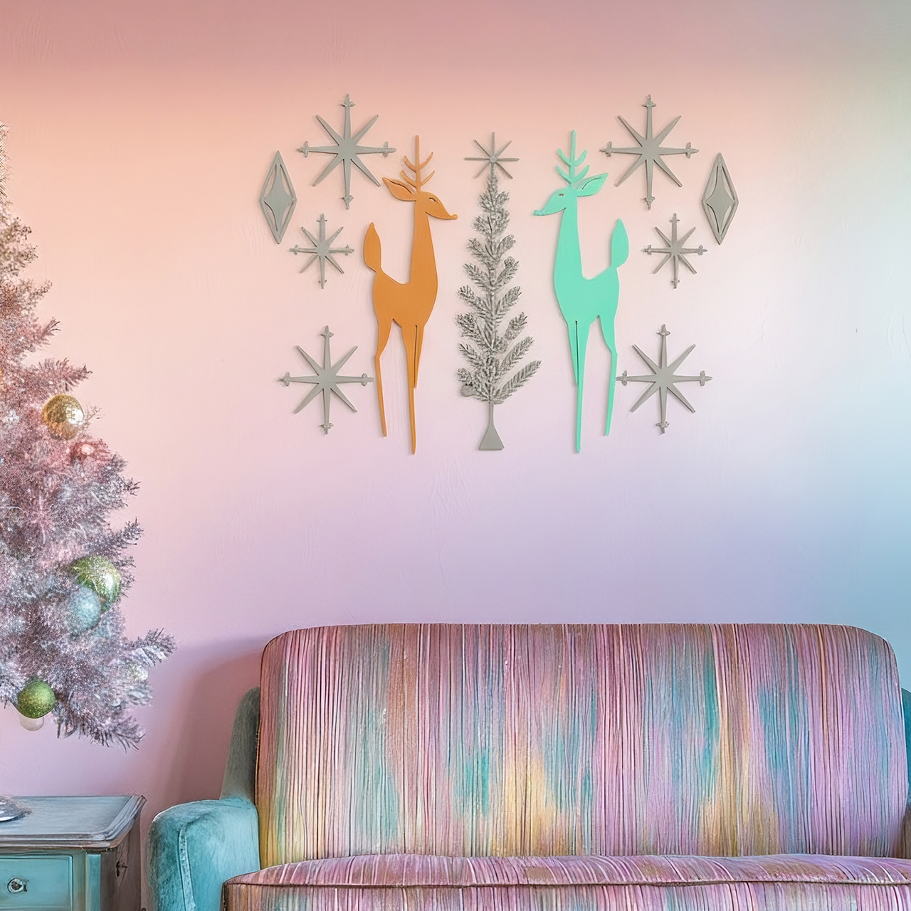 Holiday Retro Deer & Tree Diamond Starburst Wall Decor