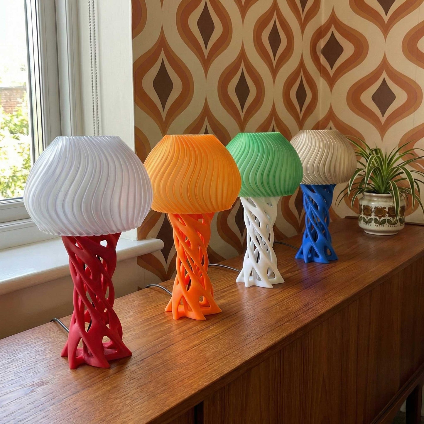 Exo Spore Organic Space Age Lamp Customizable Table Light