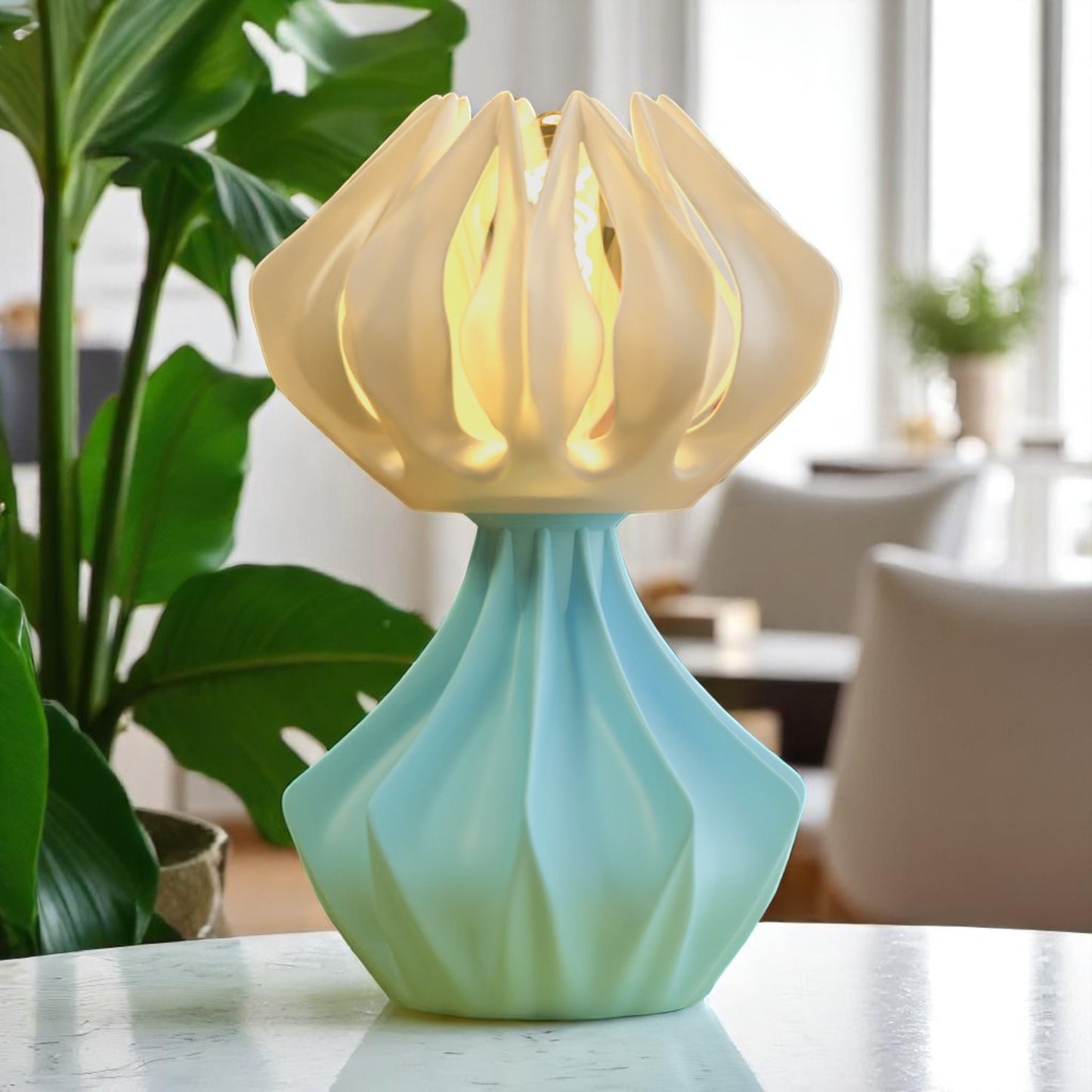 Floraxa Space Age Lamp