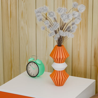 Retro Space Age Kairo Minimalist Vase