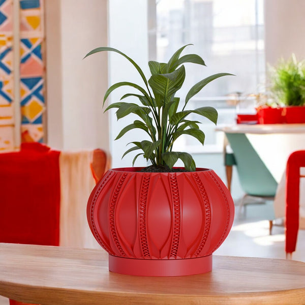 The Mylo Vintage Style Mid Century Planter