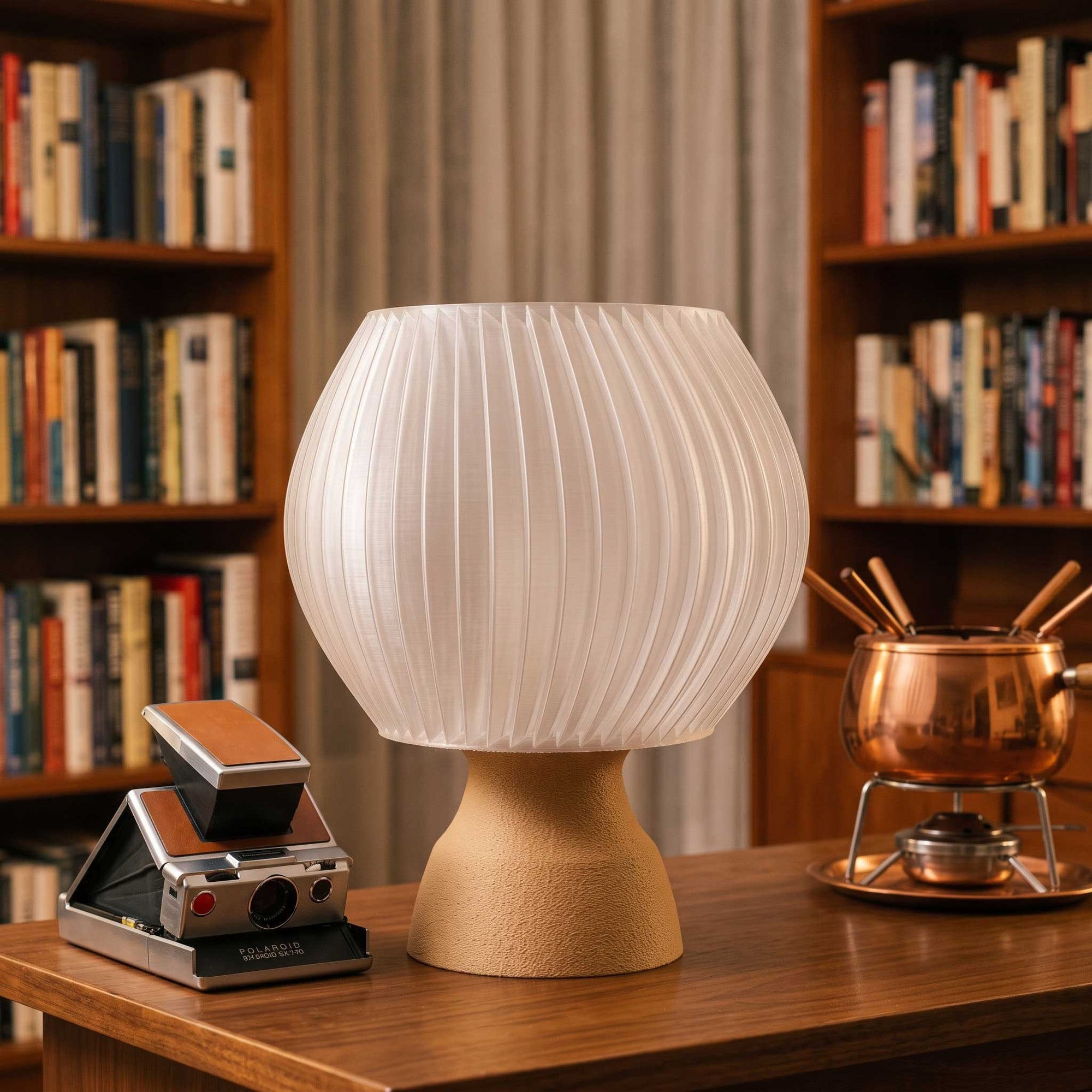 The Pompalo Fluted Retro Table Lamp