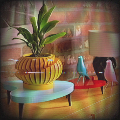 Boomerang Decor Table