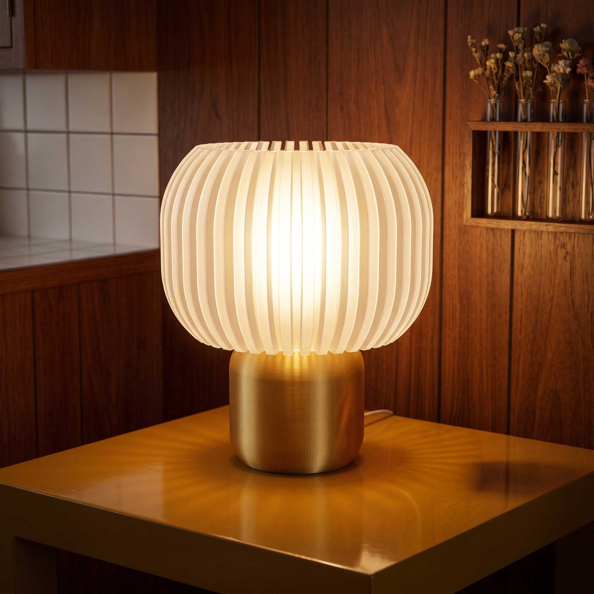 Quintonix Nostalgia Lamp