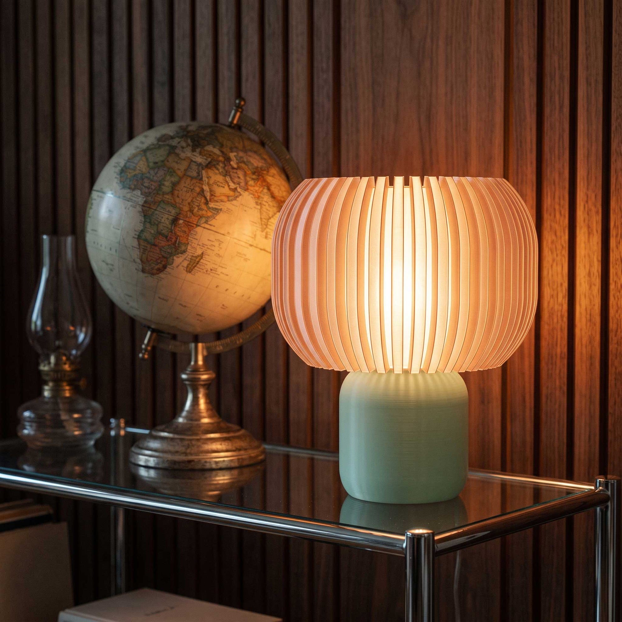 Quintonix Nostalgia Lamp