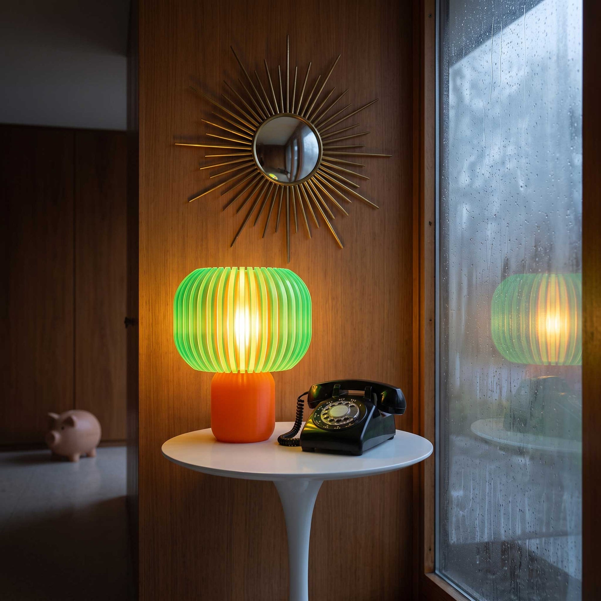 Quintonix Nostalgia Lamp