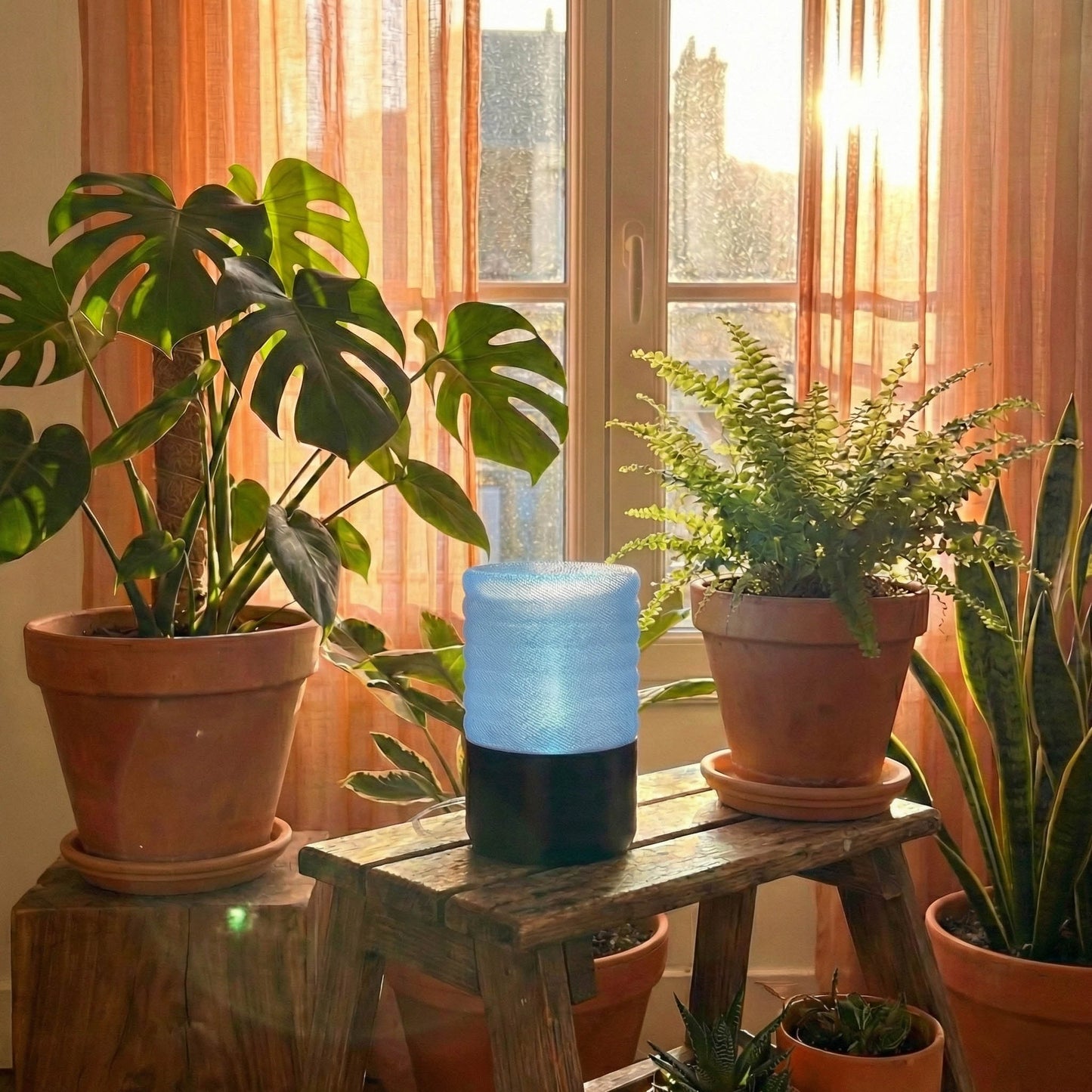 Strata Glow Space Age Lamp