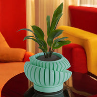 The Syvanna Space Age Minimalist Planter