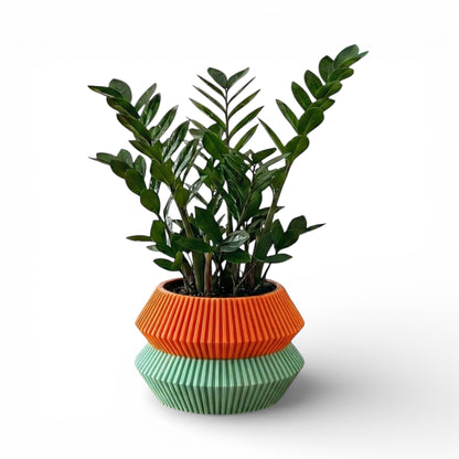 Winshire Space Age Planter