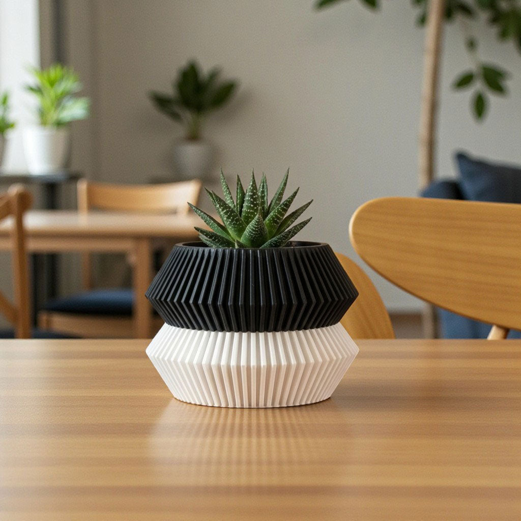 Winshire Space Age Planter